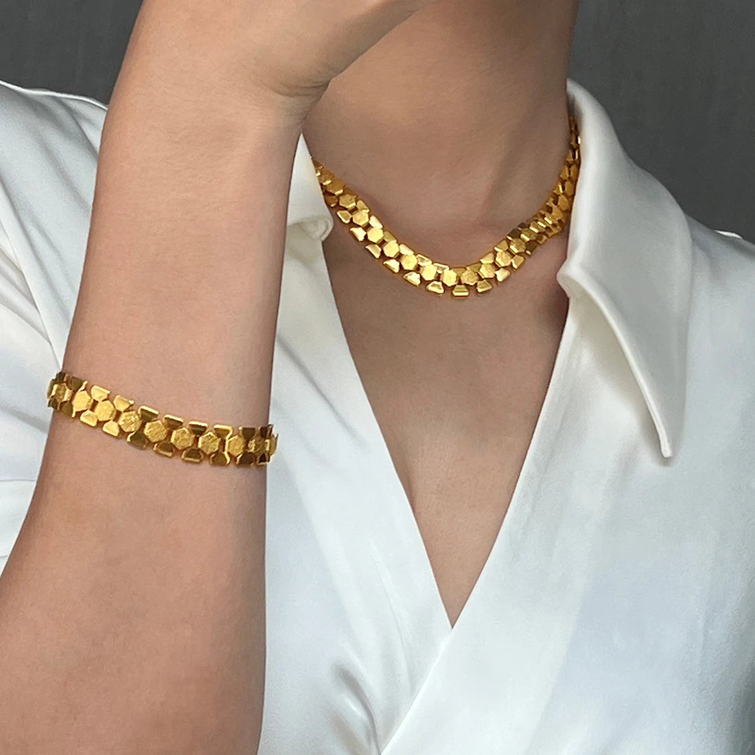 Gold Plated Jewelry Set Necklace & Bracelet| Velina by Lyn