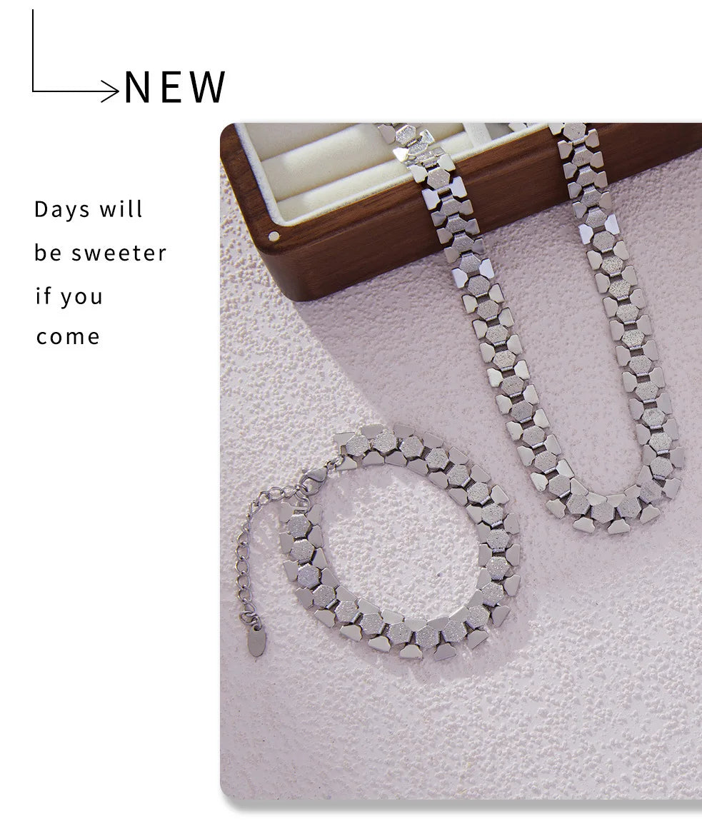 Gold Plated Jewelry Set Necklace & Bracelet| Velina by Lyn